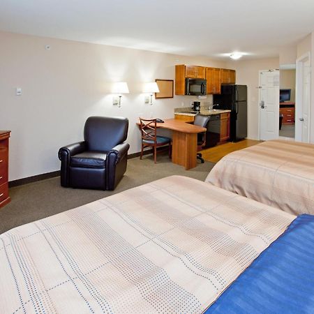 Candlewood Suites Indianapolis East By Ihg Indianápolis Exterior foto