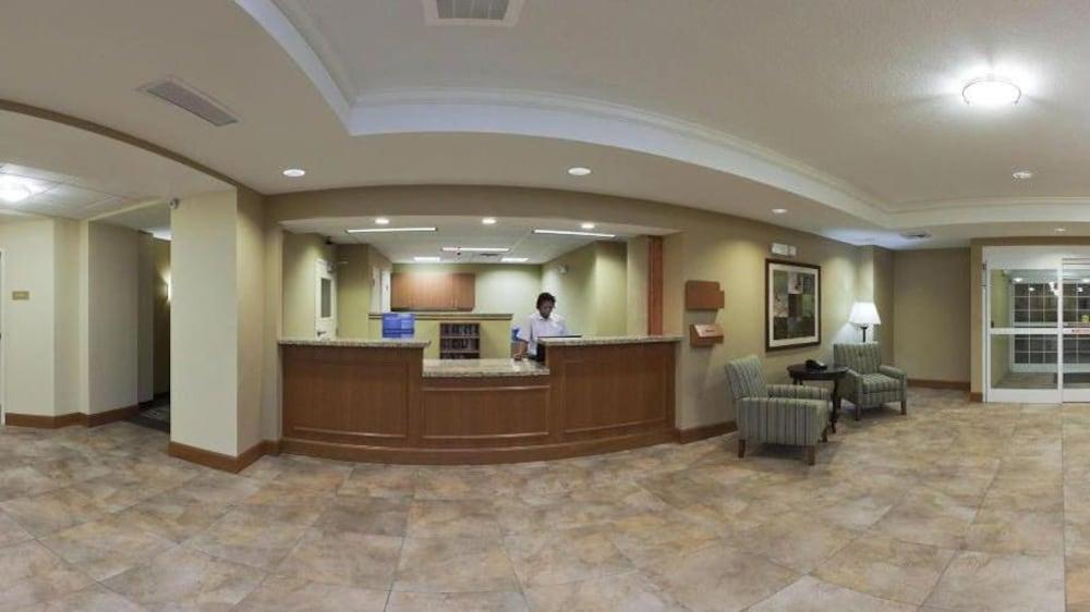 Candlewood Suites Indianapolis East By Ihg Indianápolis Exterior foto