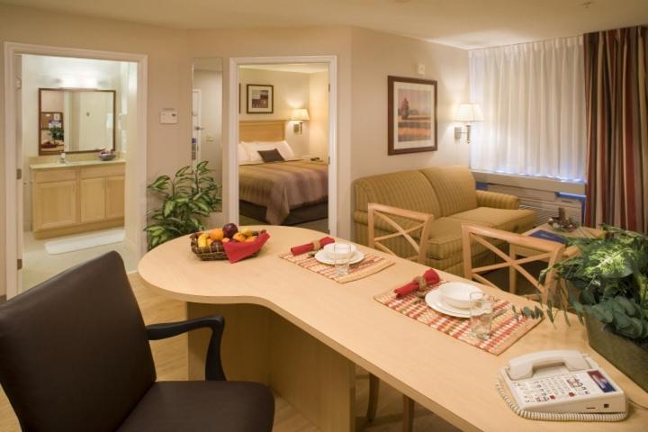 Candlewood Suites Indianapolis East By Ihg Indianápolis Exterior foto