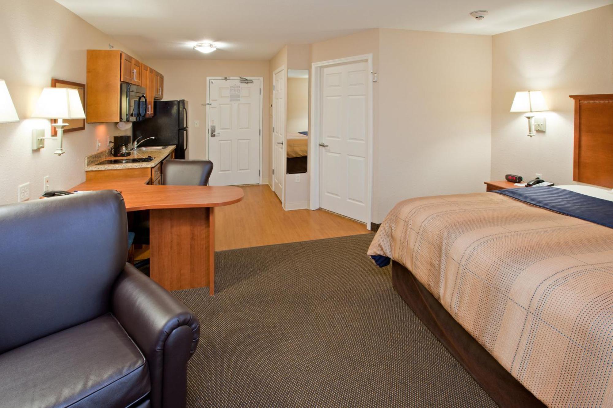 Candlewood Suites Indianapolis East By Ihg Indianápolis Exterior foto