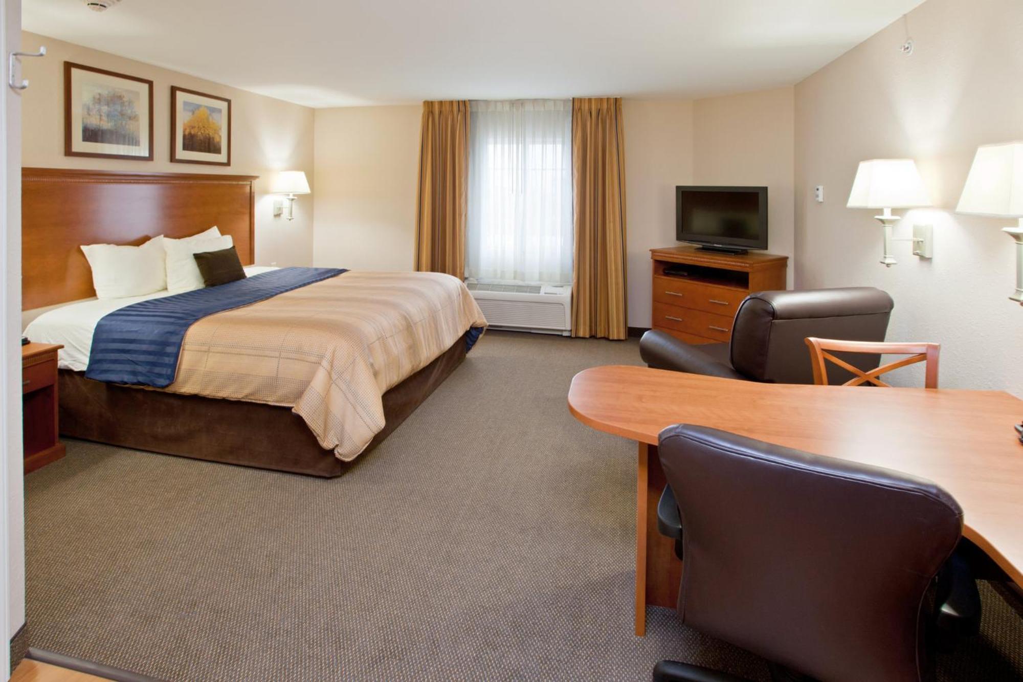 Candlewood Suites Indianapolis East By Ihg Indianápolis Exterior foto