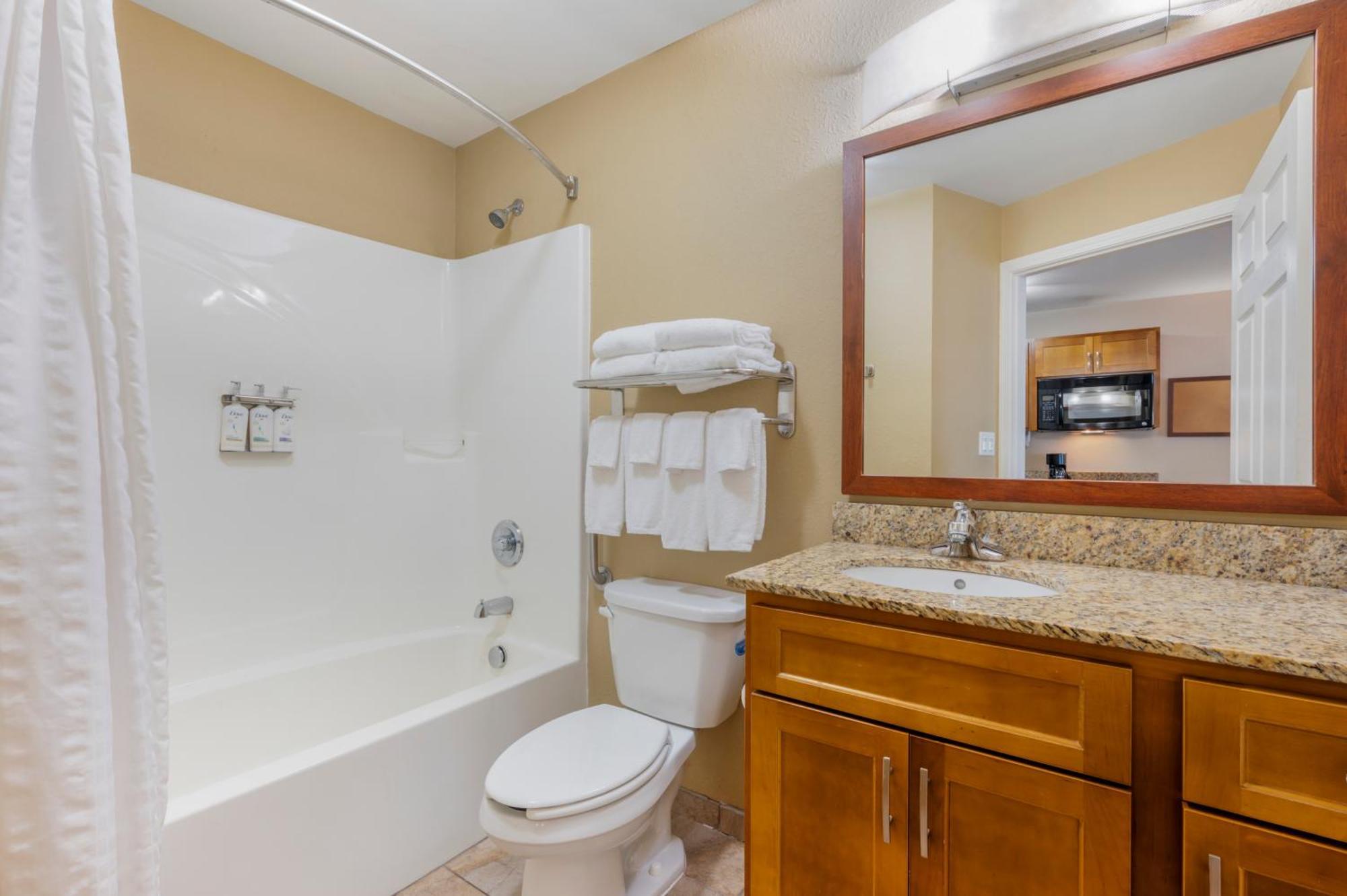 Candlewood Suites Indianapolis East By Ihg Indianápolis Exterior foto
