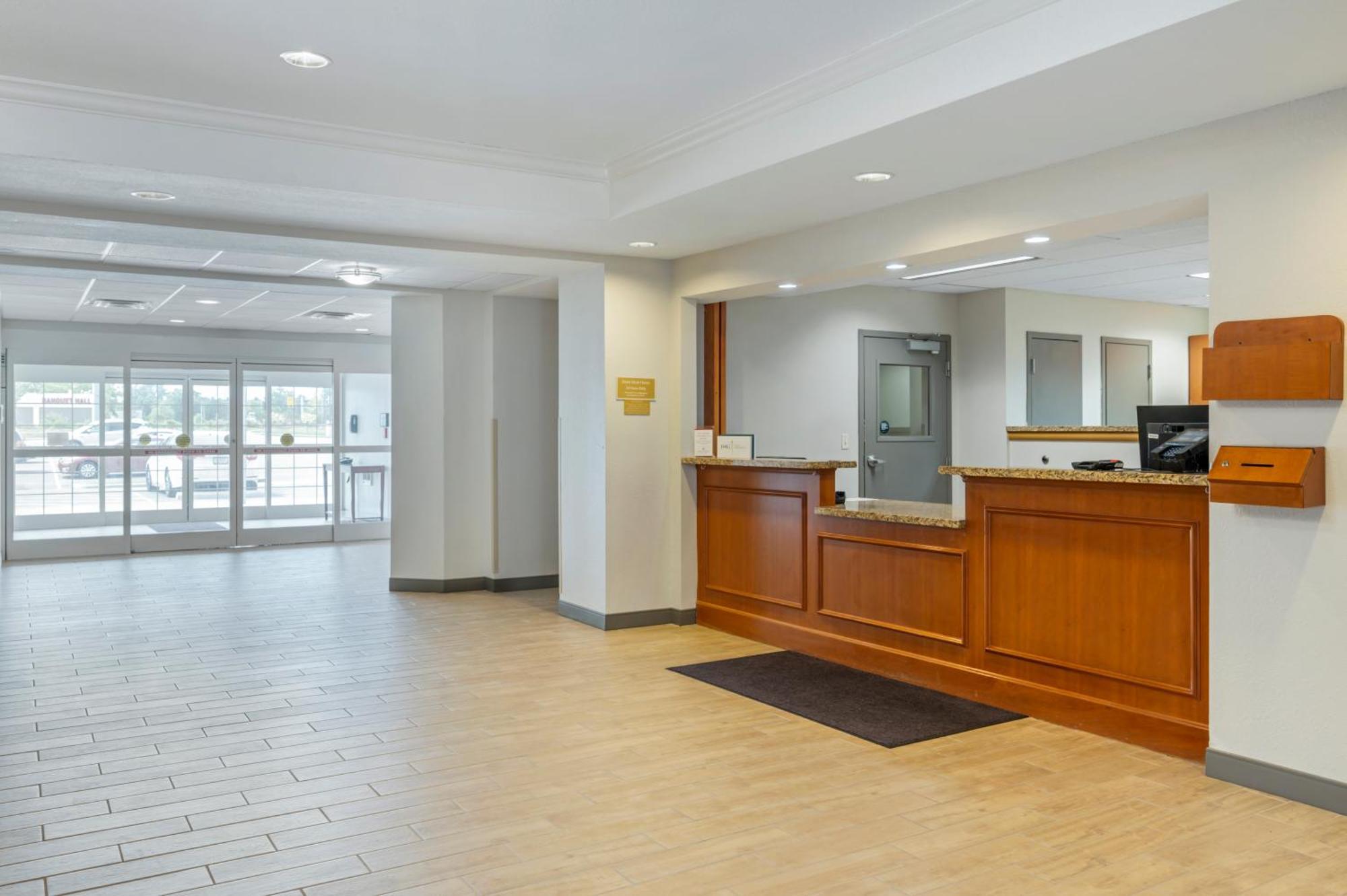 Candlewood Suites Indianapolis East By Ihg Indianápolis Exterior foto